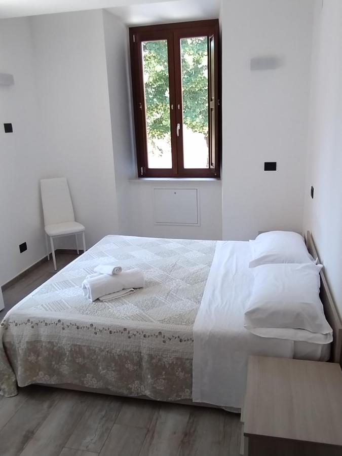 Guest House La Casa Del Mandatario L'Aquila Bagian luar foto