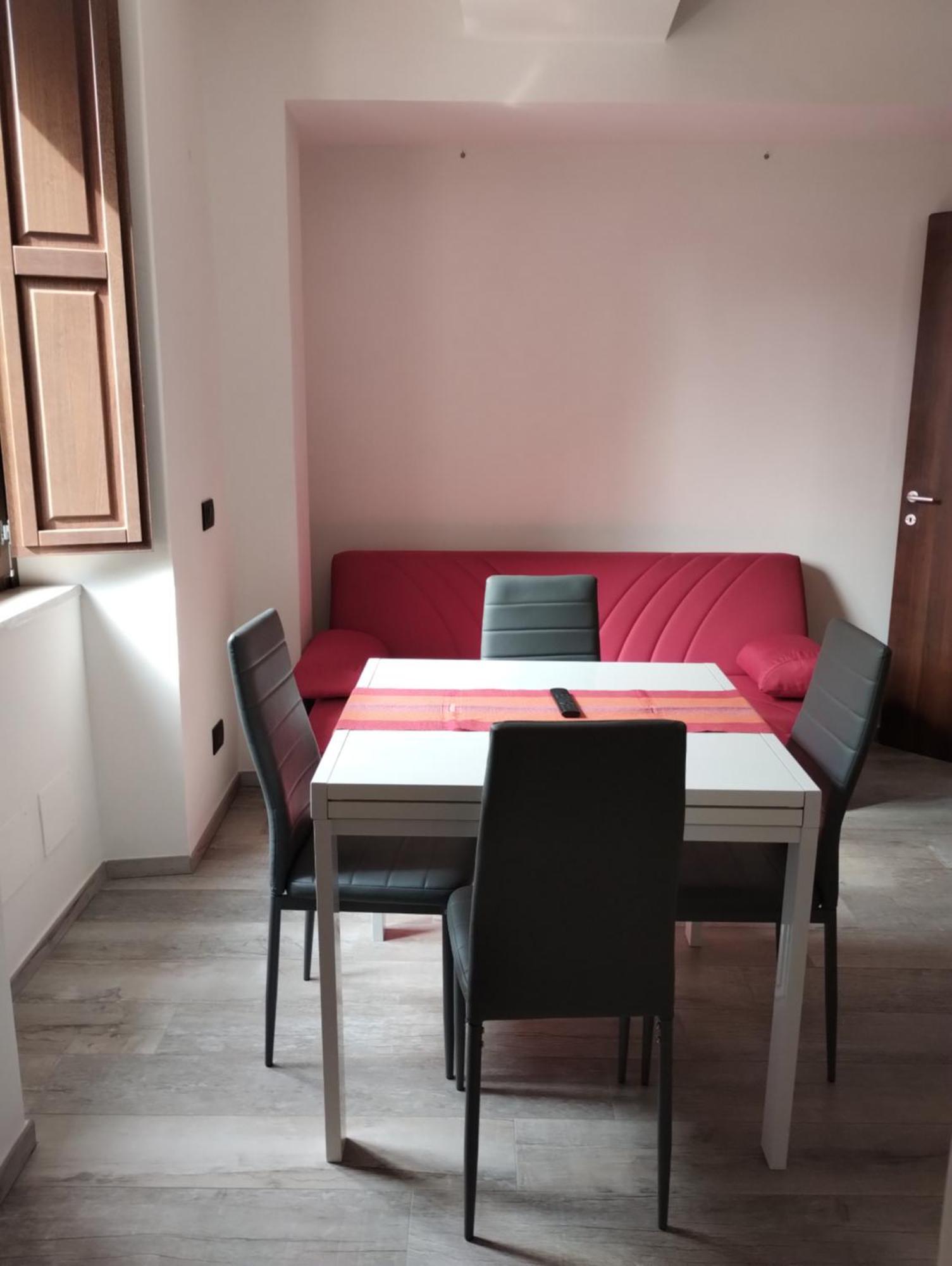 Guest House La Casa Del Mandatario L'Aquila Bagian luar foto