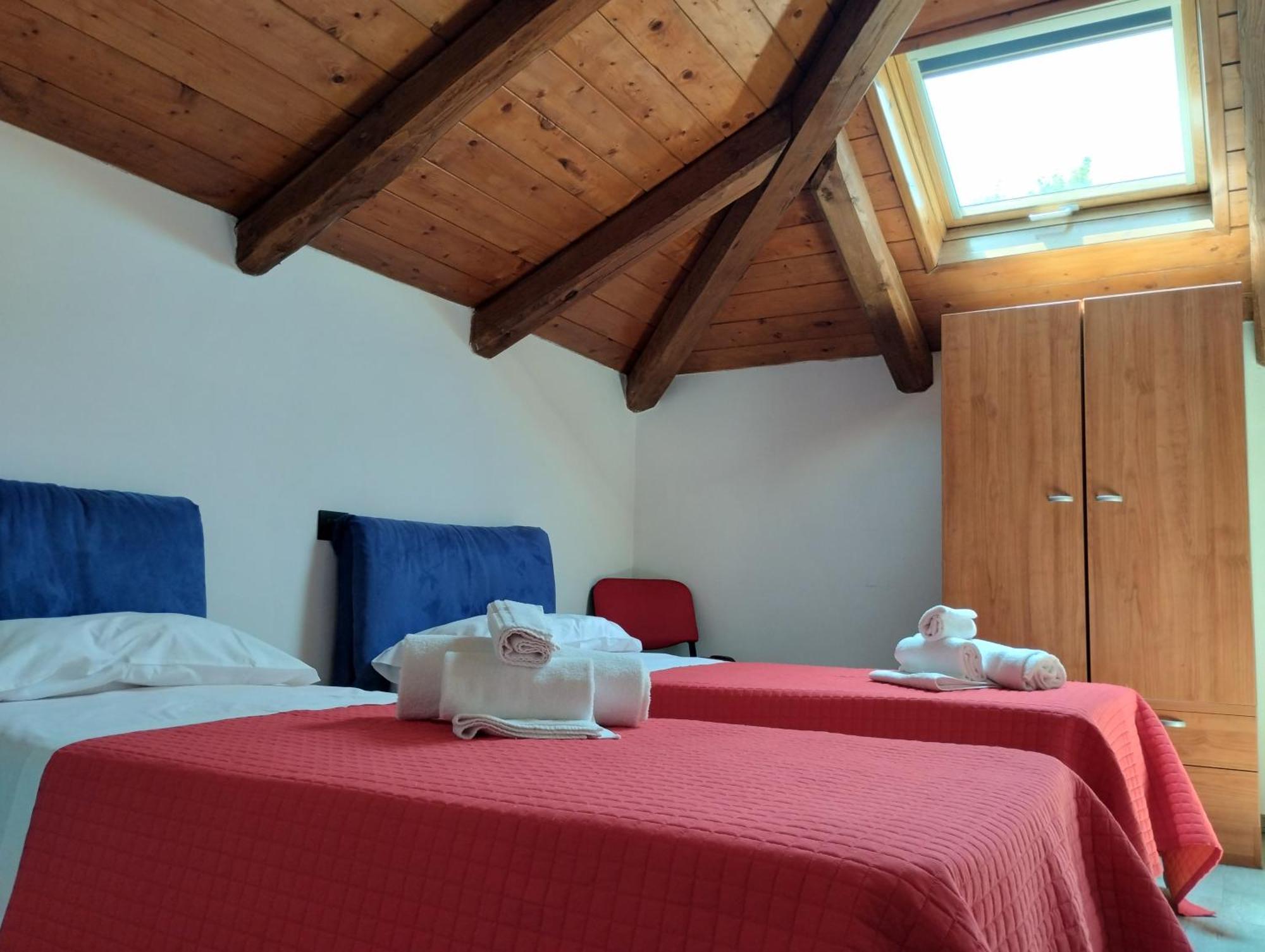 Guest House La Casa Del Mandatario L'Aquila Bagian luar foto